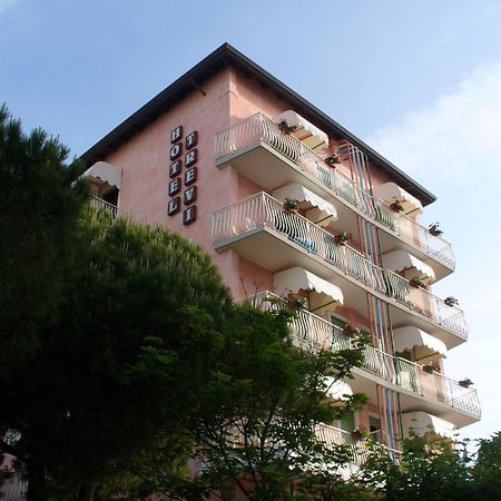 Hotel Trevi Lido di Jesolo Exterior photo